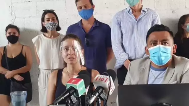 La cozumeleña Viven Withington pidió justicia a través de una rueda prensa