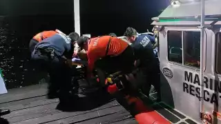 Trasladan a buzo a Cancún para recibir tratamiento especializado