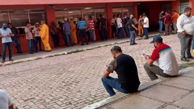 Petroleros solicitan la presencia de DH por condiciones insalubres en áreas de trabajo