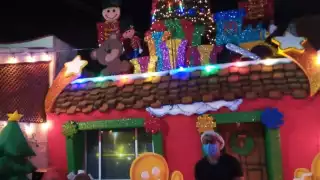 Así se ve la casa de jengibre luego de encenderse