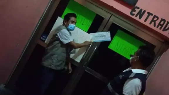 La COFEPRIS anunció sanciones a establecimientos que no respeten las medidas sanitarias para evitar el contagio de Coronavirus en Chetumal La COFEPRIS anunció sanciones a establecimientos que no respeten las medidas sanitarias para evitar el contagio de Coronavirus en Chetumal