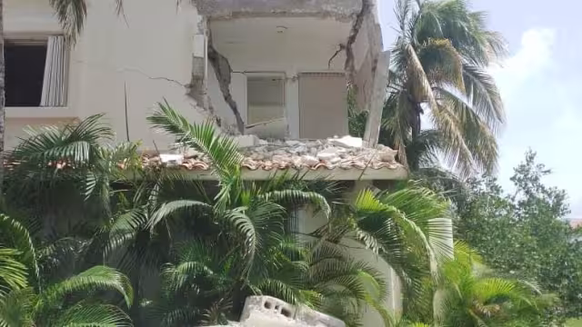 Autoridades realizan las averiguaciones correspondientes para conocer la causa de la explosión
