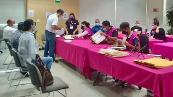 Entre las funciones del INE se encuentra la del conteo de votos. Foto: INE Entre las funciones del INE se encuentra la del conteo de votos. Foto: INE