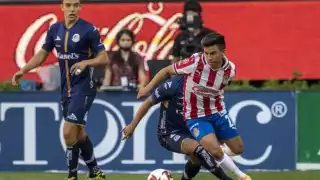 Chivas y San Luis se enfrentan esta noche en la jornada 1 de la Liga MX