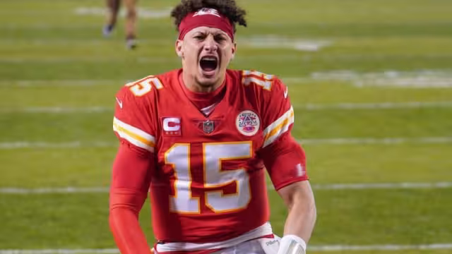 Patrick Mahomes, afirmó que ya se encuentra vacunado contra el Covid-19