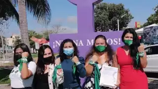 La iniciativa presentada por las feministas deberá ser evaluada por el Congreso de Quintana Roo
