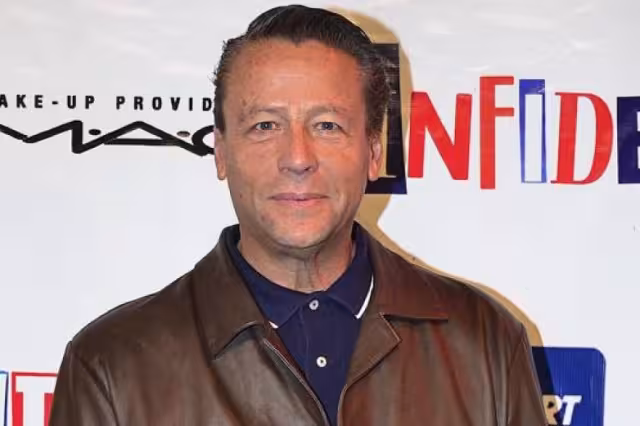 Alfredo Adame es sorprendido besando a ex participante de Enamorándonos