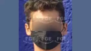 Fredy 'A' fue golpeado por vecinos del periodista tras amenazarlo con un arma de fuego en Isla Mujeres