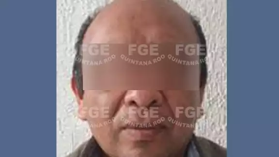 Luis “M” fue detenido en la calle Chilam Balam de la colonia Centro Luis “M” fue detenido en la calle Chilam Balam de la colonia Centro