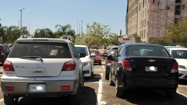 Los vehículos retenidos tienen hasta el 50% de descuento