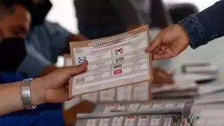 El conteo de votos continúa hasta este lunes