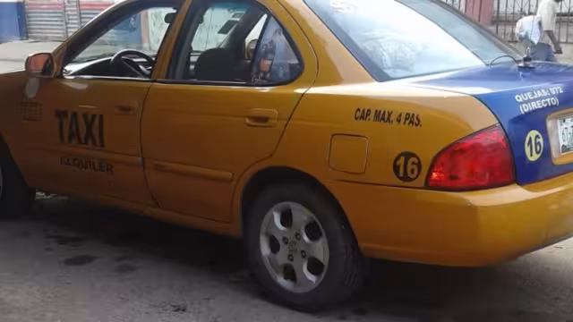 El hombre se desvaneció dentro de la unidad y falleció / Imagen ilustrativa Foto: Cesar Adán Gónzález