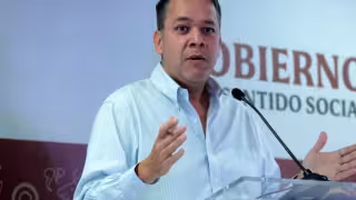 ¿Quién es Enrique Díaz Vega, exsecretario de Rocha Moya, que también se entregó a autoridades de USA?