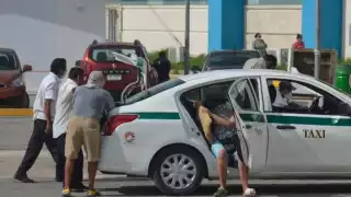 El Instituto pidió a los ciudadanos reportar malas prácticas como aumento de tarifas, cambios de ruta o mal servicio. Foto ilustrativa: Manuel Hernández