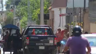 Mujer entra al cuarto de su hijo y lo encuentra suspendido de un hamaquero en Ticul