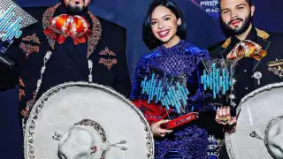 Pepe Aguilar es uno de los cantantes más reconocidos de México por su constancia y esfuerzo, lo que ha sabido transmitir a sus hijos Ángela y Leonardo. Foto: Instagram @pepeaguilar_oficial