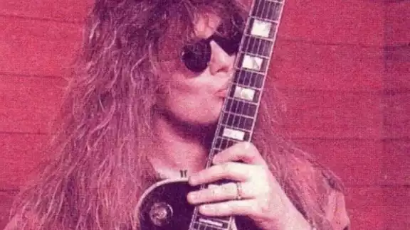Fallece John Sykes, guitarrista británico, a los 64 años Fallece John Sykes, guitarrista británico, a los 64 años
