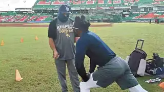 Randy Arozarena toma el Parque Kukulcán como sitio de entrenamiento