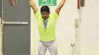 Atletas yucatecos de alto rendimiento entrenan en el Complejo Deportivo Kukulcán