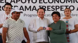 Pescadores de Yucatán reciben apoyos del programa “Respeto a la Veda 2025"
