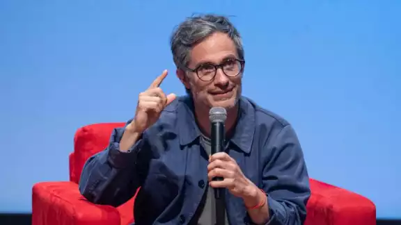 Gael García Bernal comparte experiencias con el público de Yucatán en el Gran Museo del Mundo Maya Gael García Bernal comparte experiencias con el público de Yucatán en el Gran Museo del Mundo Maya