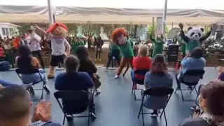 Mañana iniciará la aplicación de la dosis en seis alcaldías de la capital y el gobierno ya tiene las canciones que los asistentes podrían bailar y escuchar para amenizar la espera previo a recibir la vacuna