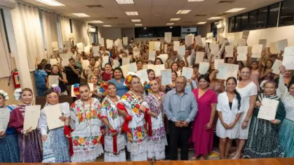 Fortalecen capacitación para el trabajo en la Escuela de Artes y Oficios