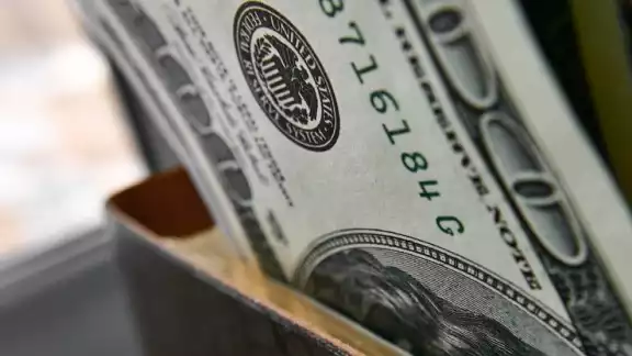 Así cotiza el dólar en los mercados este 17 de agosto