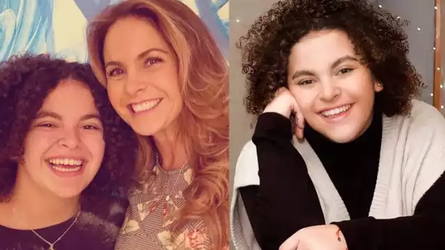 La joven conquistó el escenario con su imitación y el gran parecido con su mamá.