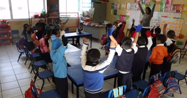 Más de 600 mil alumnos cambiarán las libretas y libros por los juegos y la televisión