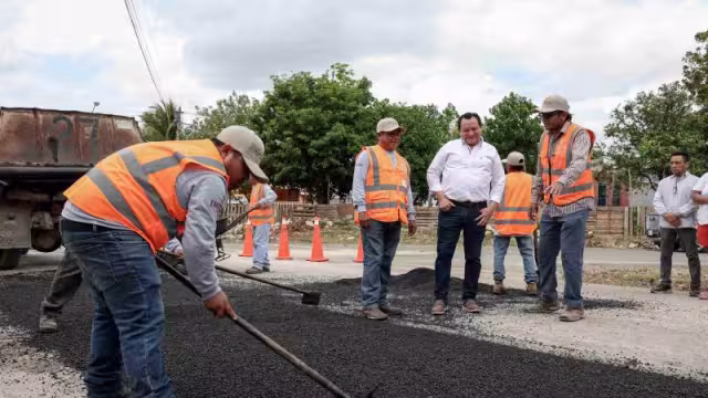 Las obras de bacheo son parte del Plan Bienestar