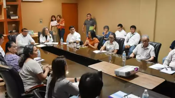 Gobierno de Yucatán intensifica monitoreo por presencia de microalgas en la costa Gobierno de Yucatán intensifica monitoreo por presencia de microalgas en la costa