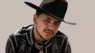 ¿Por qué Universal Music volvió a demandar a los papás de Christian Nodal?