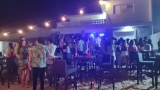 Cada fin de semana se escucha música, aprovechan la privacidad de estar en las casas