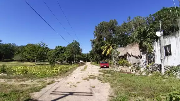La localidad se ubica a solo 15 kilómetros al Suroeste de la cabecera municipal