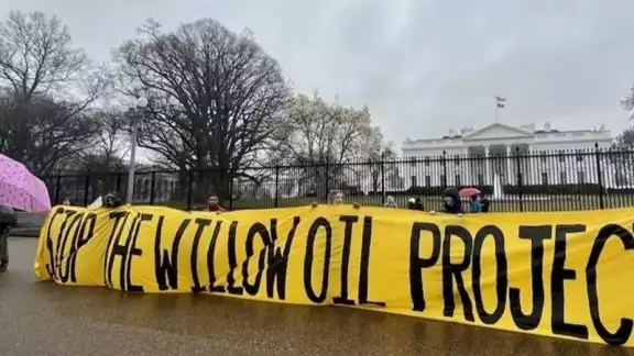 Joe Biden aprueba proyecto petrolero que podría destruir a toda Alaska Joe Biden aprueba proyecto petrolero que podría destruir a toda Alaska
