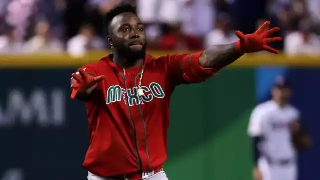 El bateador Randy Arozarena, rompe el récord de más carreras hechas por un mexicano