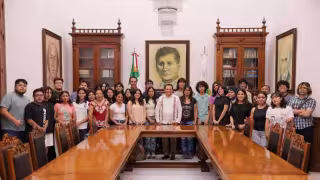 Jóvenes yucatecos tendrán apoyo para viajar a la CDMX y presentar el examen de la UNAM