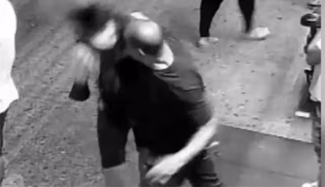 Golpean salvajemente a mexicano en El Bronx y lo deja en estado crítico: VIDEO