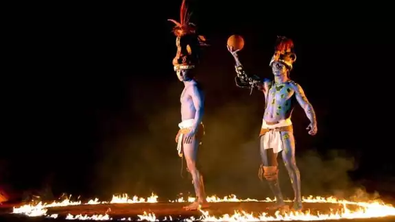Durante la época prehispánica, los pueblos originarios celebraban las partidas como una ofrenda a los dioses; además, invocaban la fertilidad y felicidad comunal Durante la época prehispánica, los pueblos originarios celebraban las partidas como una ofrenda a los dioses; además, invocaban la fertilidad y felicidad comunal