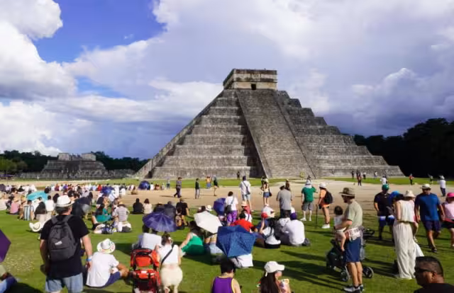 Con afluencia récord, Chichén Itzá vive el Equinoccio de Otoño