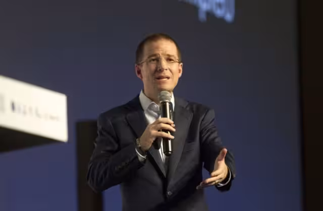 Ricardo Anaya dijo que se autoexiliaría en Estados Unidos porque el presidente López Obrador lo quiere meter a la cárcel, según el