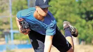 El lanzador Pablo León va a los Marlins de Miami