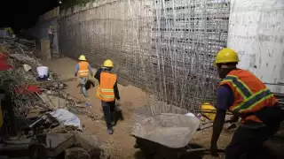 Modernización del paso superior vehicular de City Center en Mérida registra 40% de avance