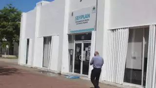 Según el diputado José de la Peña, el Congreso de Quintana Roo no está facultado para hacer mecanismos para transmitir o refinanciar los pasivos heredados por la gestiones pasadas