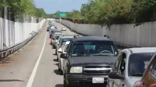 Según Carlos Joaquín, puede haber más contagios por COVID-19