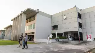 Mérida: Exhiben a estudiante de la Universidad Marista por `estafar´ a compañeros