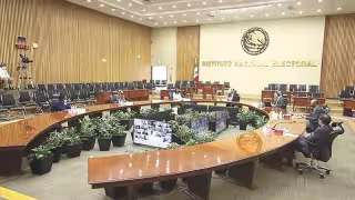 Fiscalizar recursos en procesos electorales: Uuc-kib Espadas Ancona