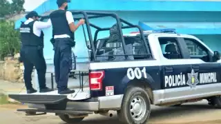 El saldo del robo fue 10 láminas, una manguera y una bomba de agua