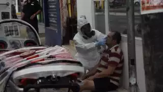 El gobierno del estado no toma en cuenta las cifras de pacientes con COVID-19 y mantiene el Semáforo Naranja